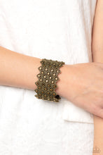 Load image into Gallery viewer, DECO in the Rough - Wide Brass Glittery Bracelet
