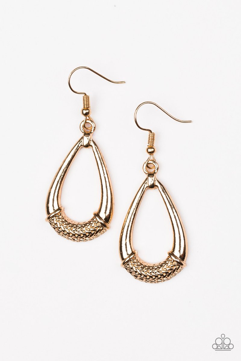 Trending Texture Gold Earring
