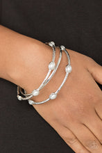 Load image into Gallery viewer, Bangle Belle - Silver Bangle Featuring White Pearl Beads
