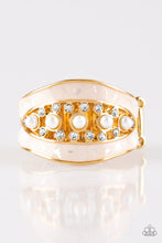 Load image into Gallery viewer, Royal Treasury - Pearly Gold Ring
