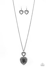 Load image into Gallery viewer, Garden Lovers Silver Necklace Filgree Heart Pendant Necklace
