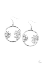 Load image into Gallery viewer, Demurely Daisy - Silver Earrings
