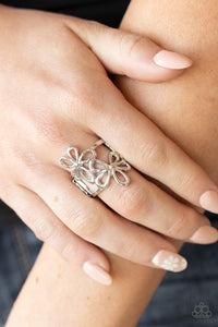 Perennial Pair - Silver Flower Ring